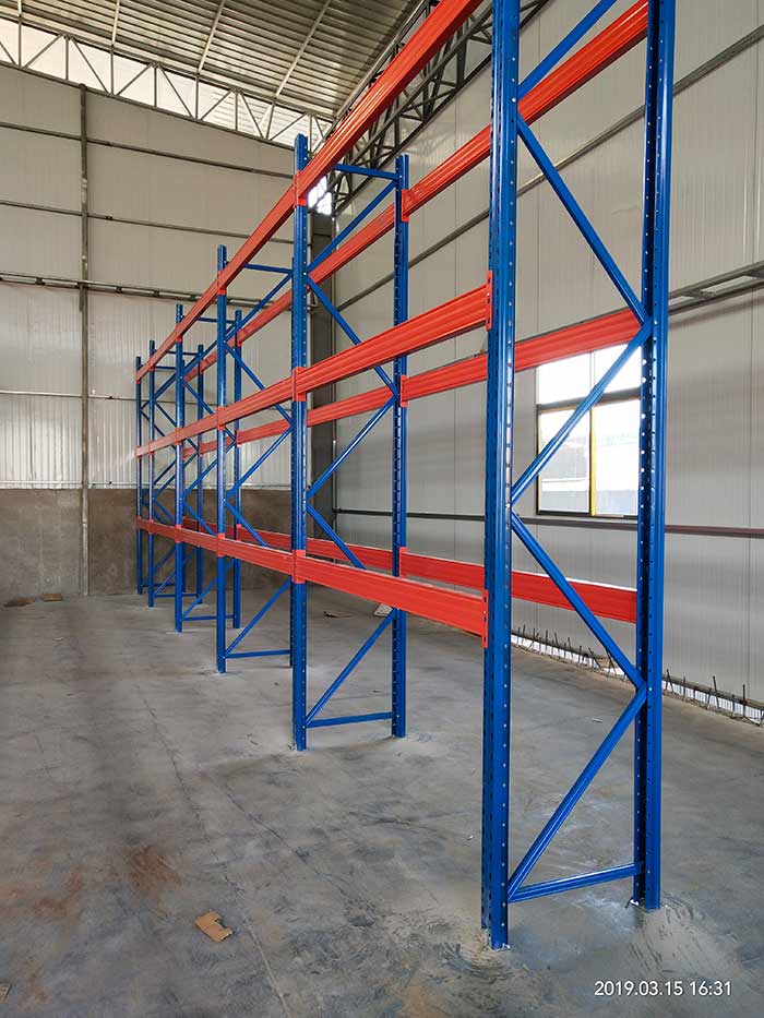 晉城華拓鋁業(yè)倉(cāng)儲(chǔ)貨架案例